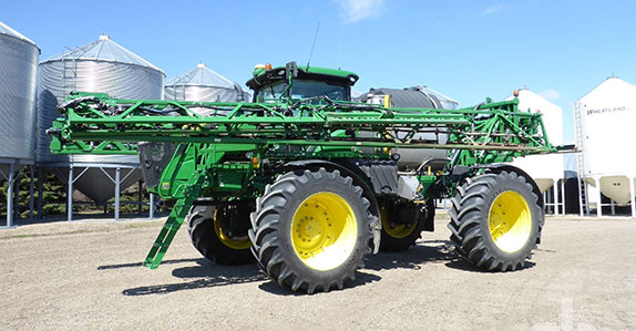 Dozers for sale at Ritchie Bros. 2015 John Deere R4045 120-foot high-clearance sprayer