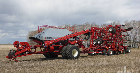 Cranes for sale at Ritchie Bros. 2018 Morris C2 Contour 61-foot air drill.